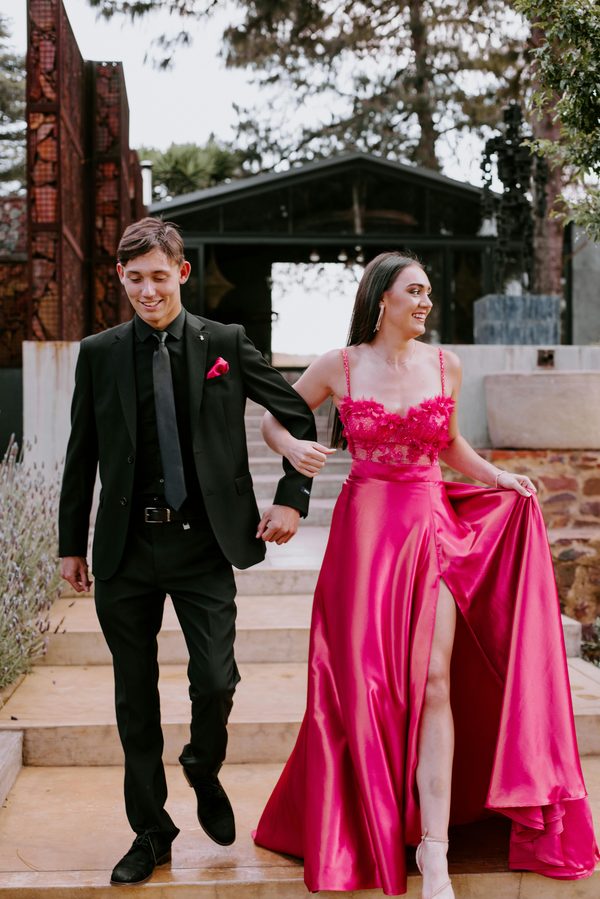 Robes karma koma pour invitées : élégance à prix réduit